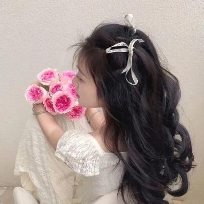 沉默不语的顾小姐